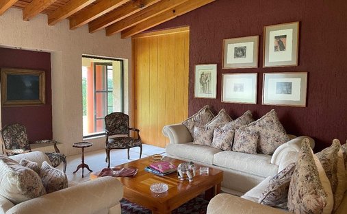 House in Llano Grande, State of Mexico, Mexico 1