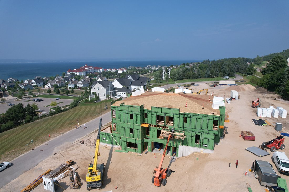 Condo in Petoskey, Michigan, United States 5 - 18035591