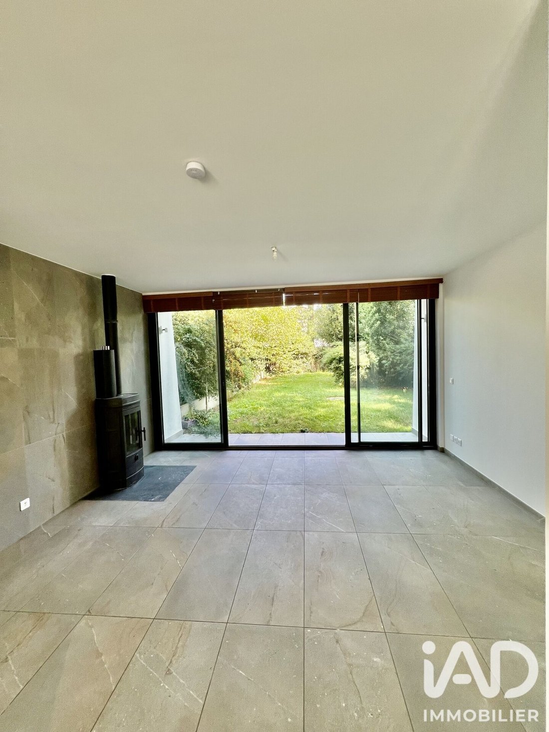 House in Napoleon, Maisons-Laffitte, France 3 - 18495783