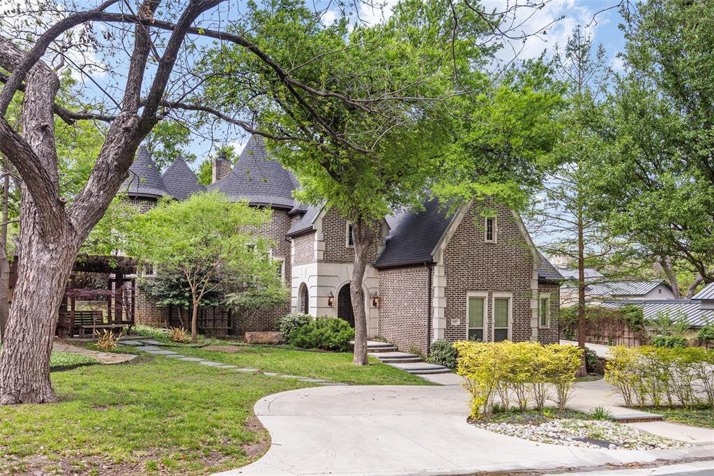 House in Addison, Texas, United States 1 - 18494274