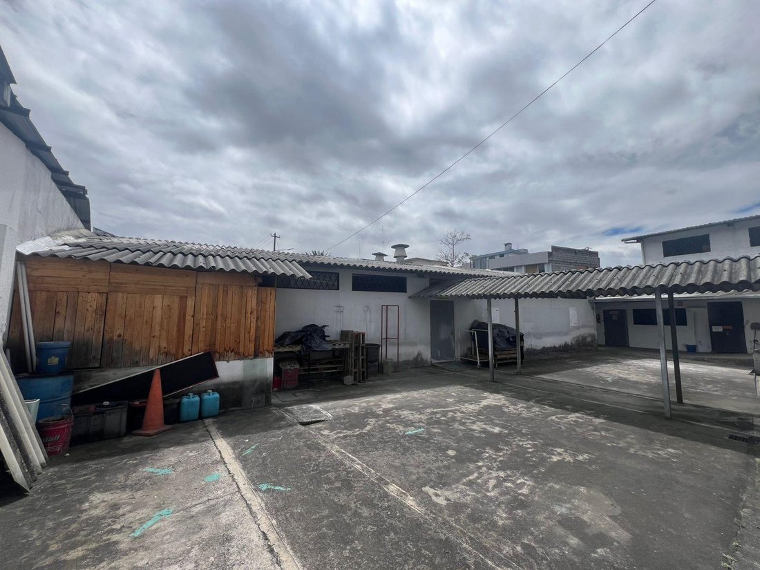 Land in Quito, Pichincha, Ecuador 2 - 18492583