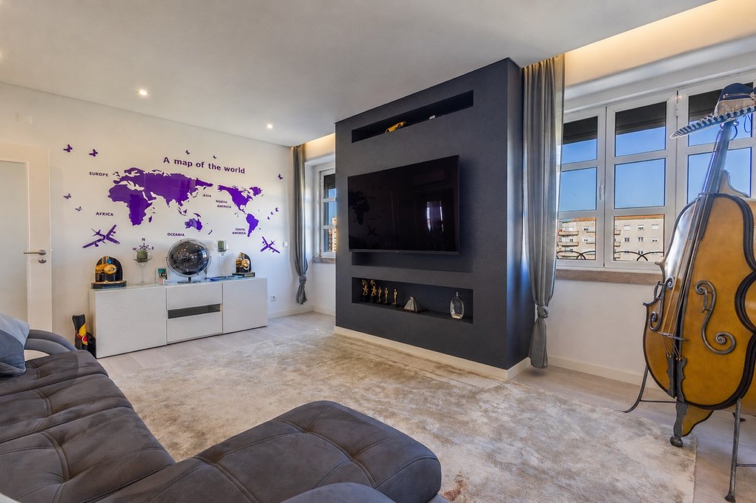 Apartment in Arroios, Lisbon, Portugal 1 - 15124219