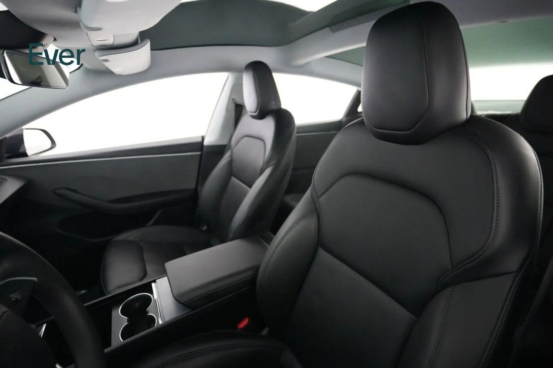 Sedan in San Francisco, CA, United States 4 - 18338434