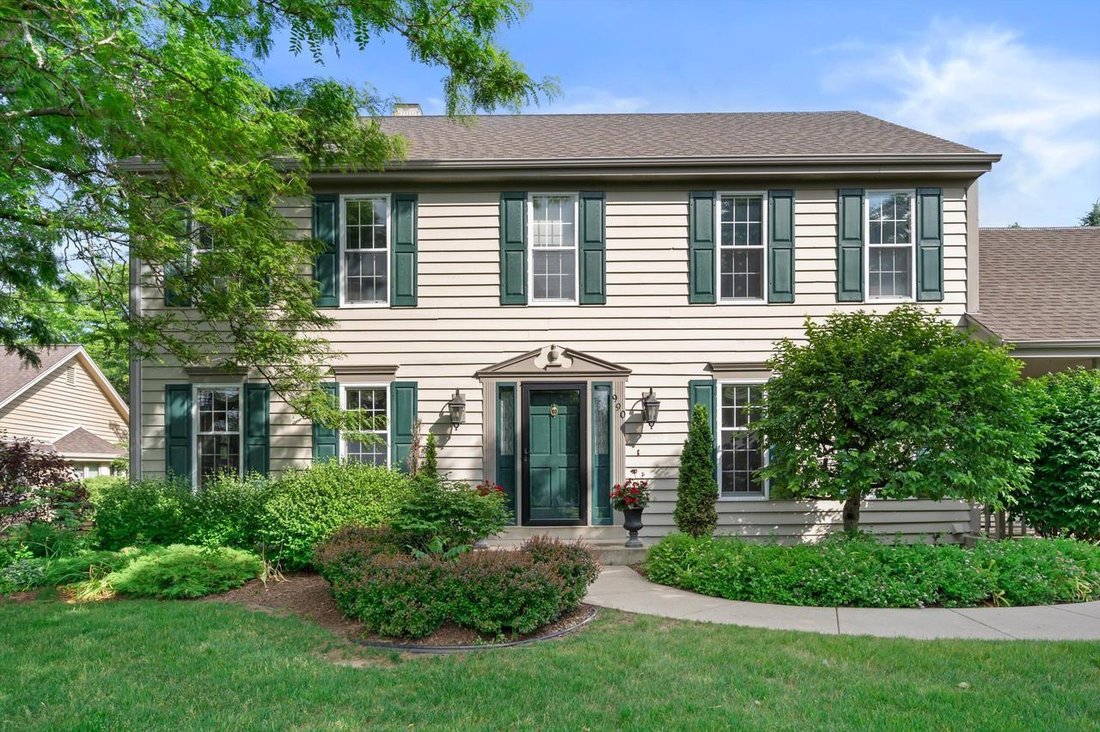 House in Waukesha, Wisconsin, United States 3 - 18494580