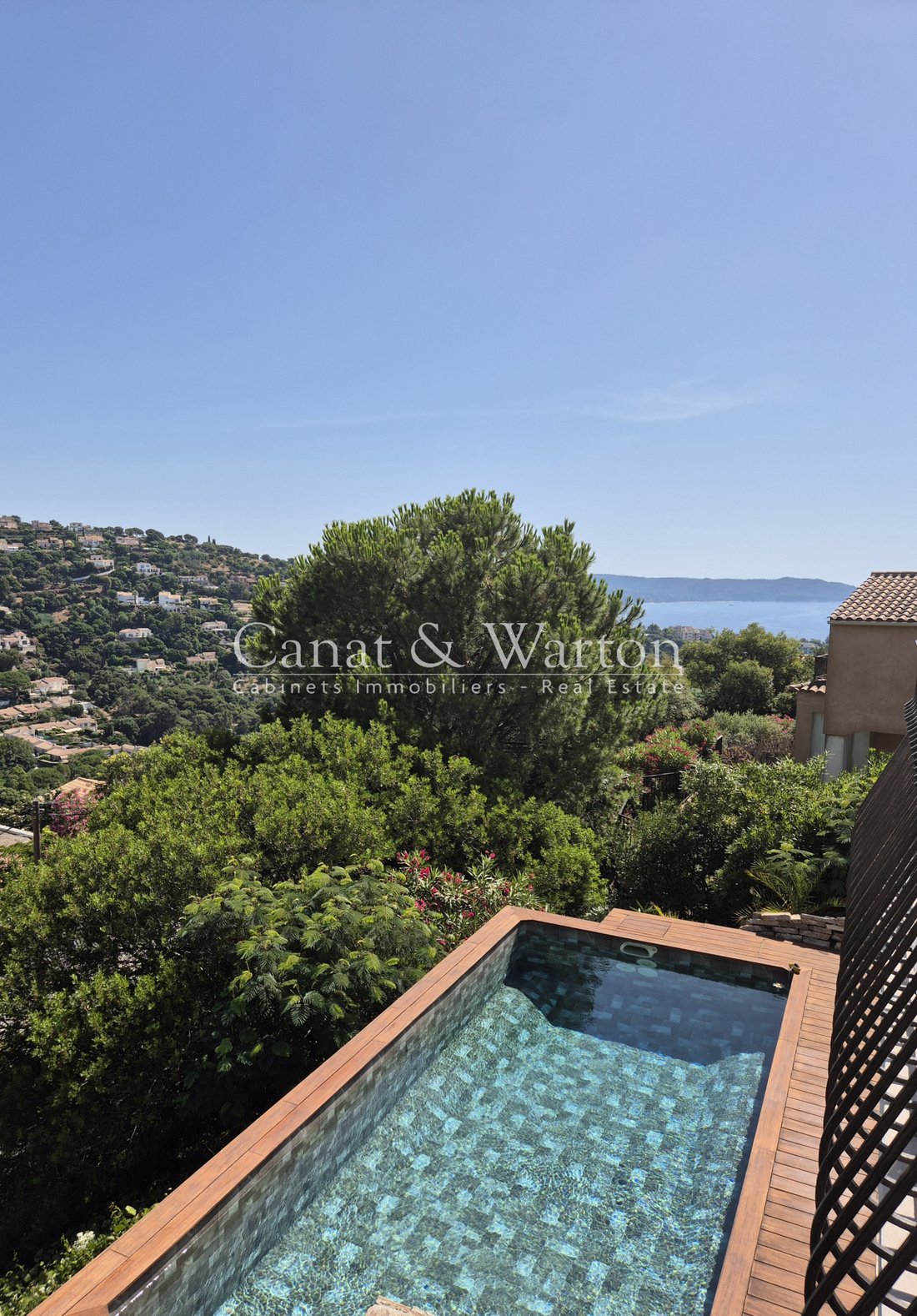 Villa in Sud, Cavalaire-sur-Mer, France 3 - 17666720