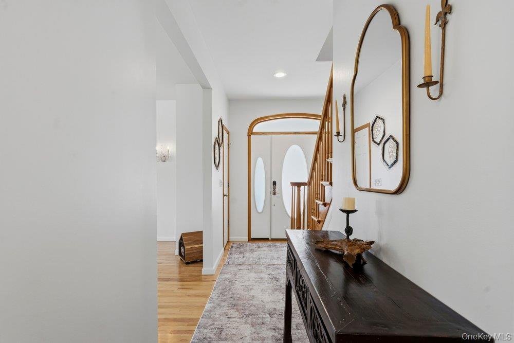 House in Seaford, New York, United States 5 - 18495023
