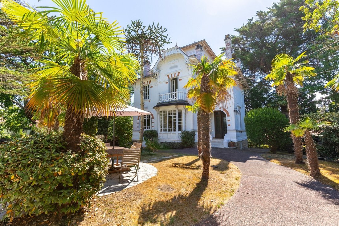 House in Aiguillon, Arcachon, France 3 - 18438782