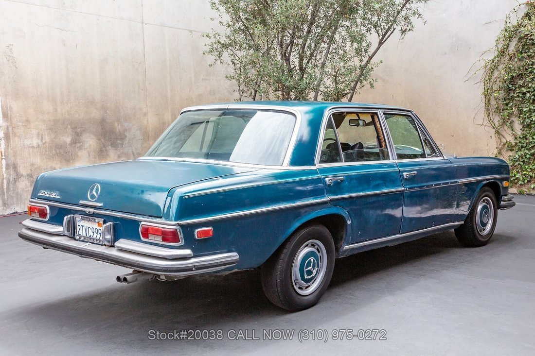 Mercedes-Benz 300SEL in Los Angeles, CA 5 - 18492057
