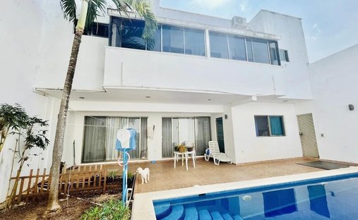 House in Playa del Carmen, Quintana Roo, Mexico 1