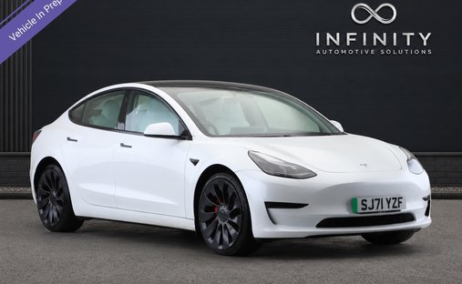 Tesla Model 3 (Dual Motor) Performance Saloon 4dr Electric Auto 4WDE (Performance Upgrade) (449 bhp) in Portsmouth, United Kingdom 1