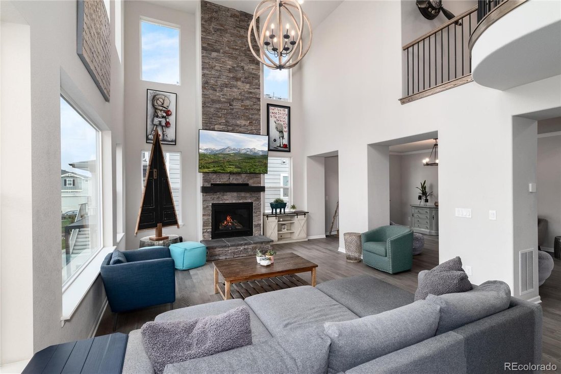 House in Aurora, Colorado, United States 5 - 18494948