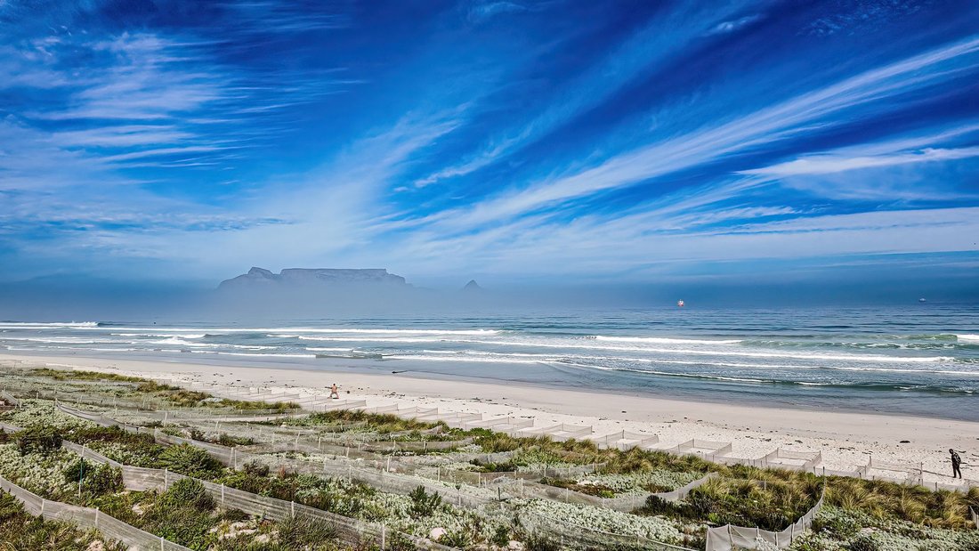 House in Bothasig, Cape Town, South Africa 3 - 18492217