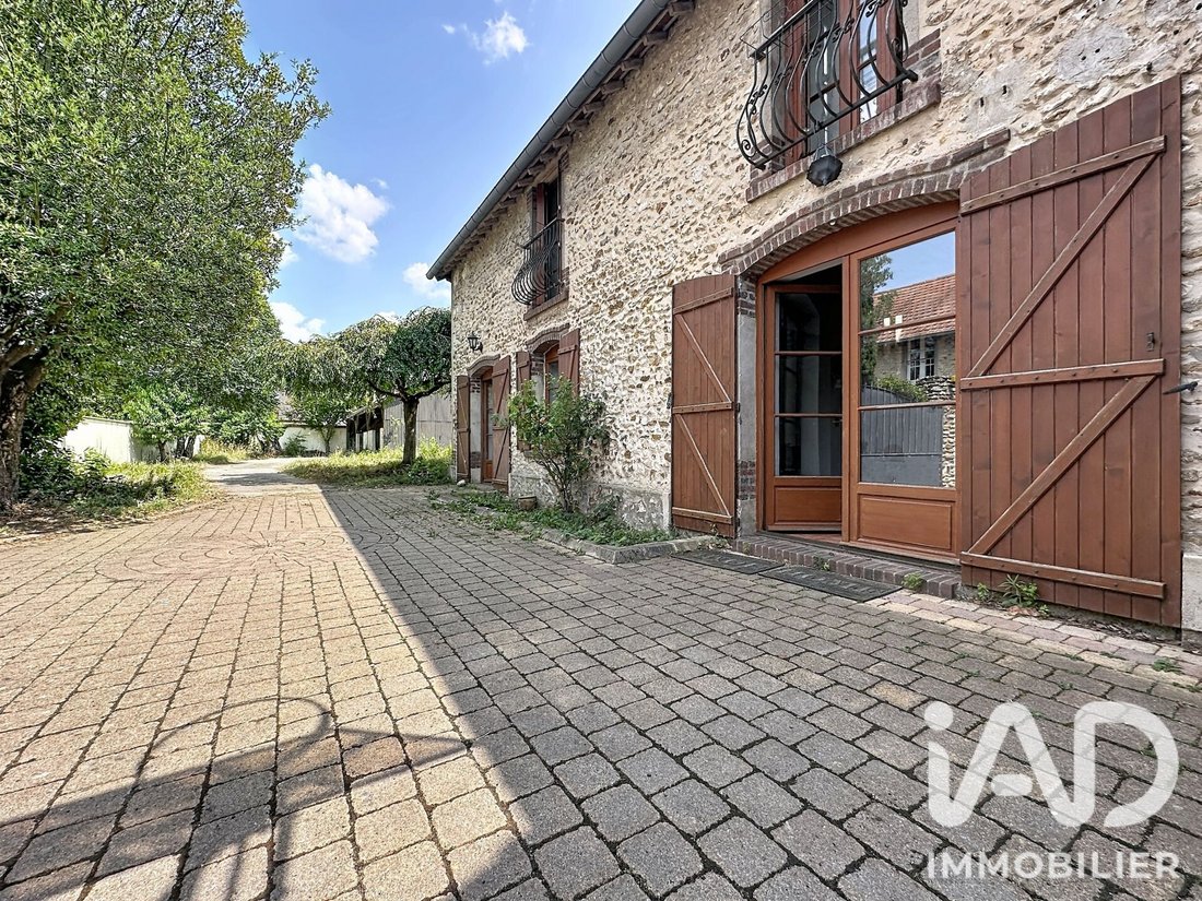 House in Garancieres, Ile-de-France, France 1 - 18495748