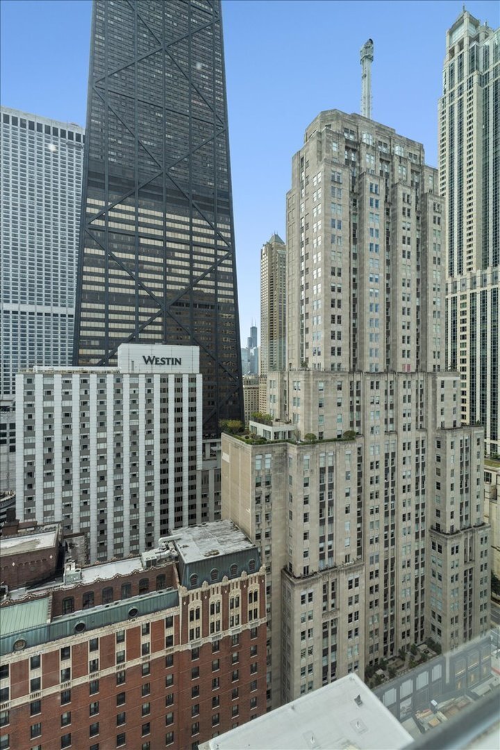 Co Op in Chicago, Illinois, United States 5 - 18494714