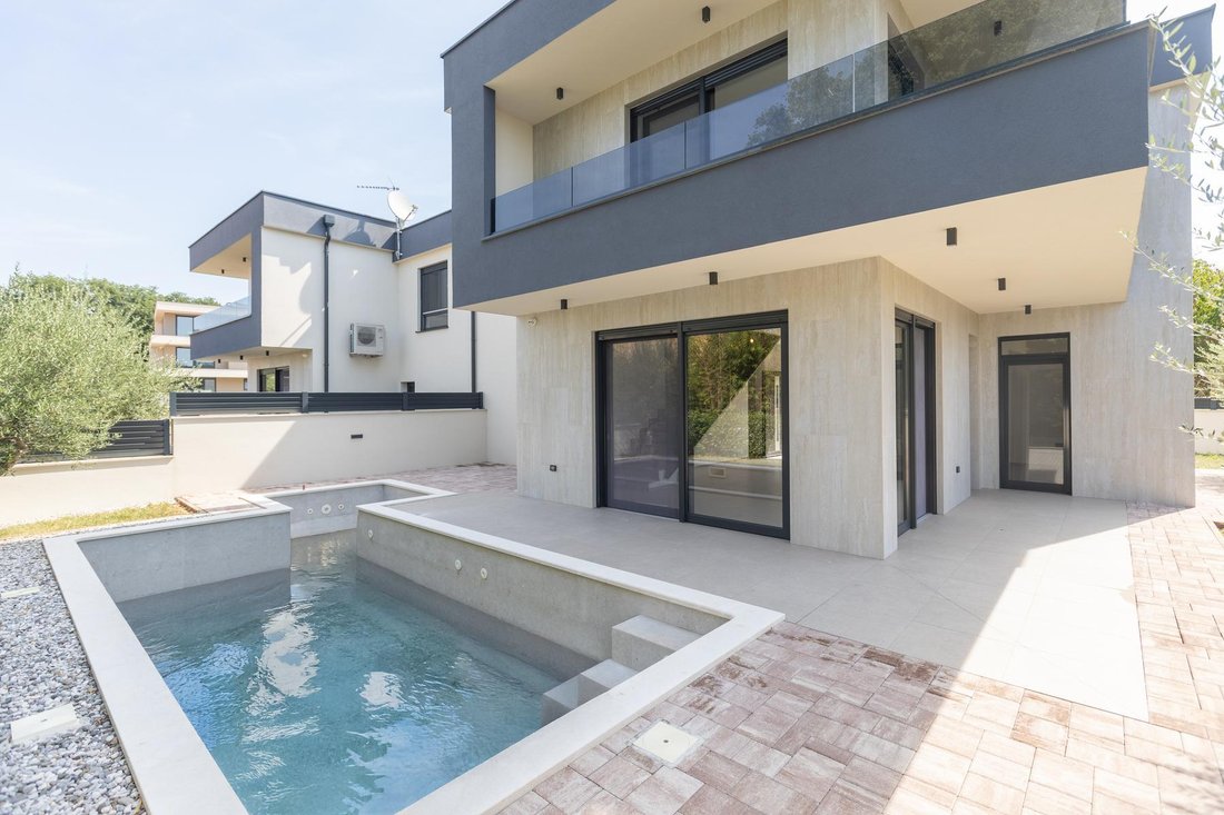 Villa in Medulin, Gespanschaft Istrien, Kroatien 2 - 14282789