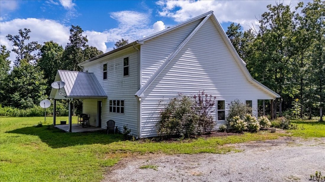 House in Summertown, Tennessee, United States 5 - 18493768
