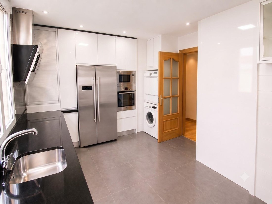 Apartment in Tetuan, Madrid, Spain 5 - 18493495