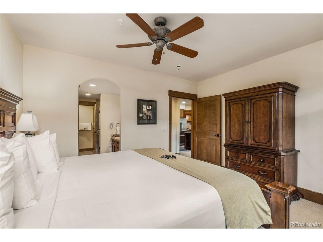 Condo in Dillon, Colorado, United States 3 - 18493072