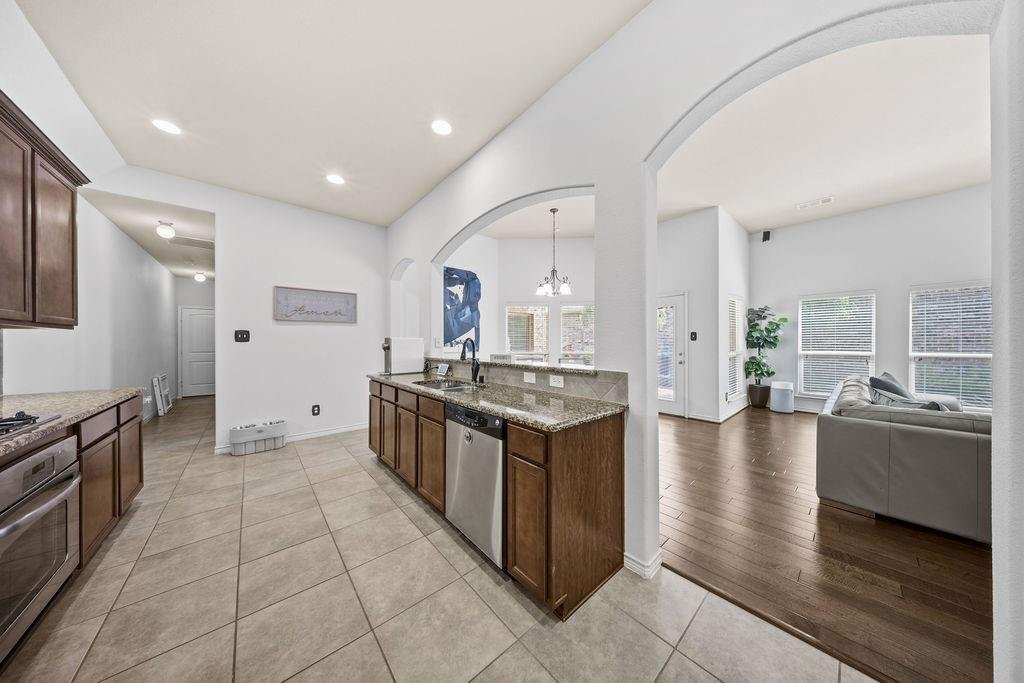 House in Frisco, Texas, United States 5 - 18494276