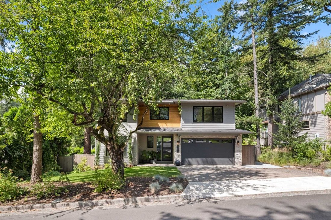 House in Lake Oswego, Oregon, United States 2 - 18492630