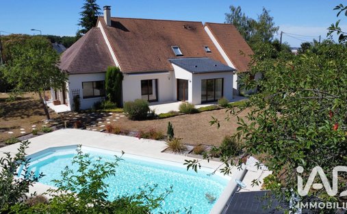 House in Azay-sur-Cher, Centre-Val de Loire, France 1