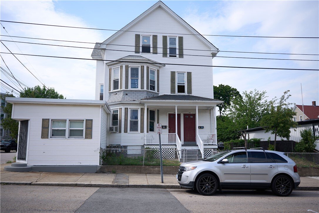 Pawtucket, Rhode Island, United States 1 - 18494567