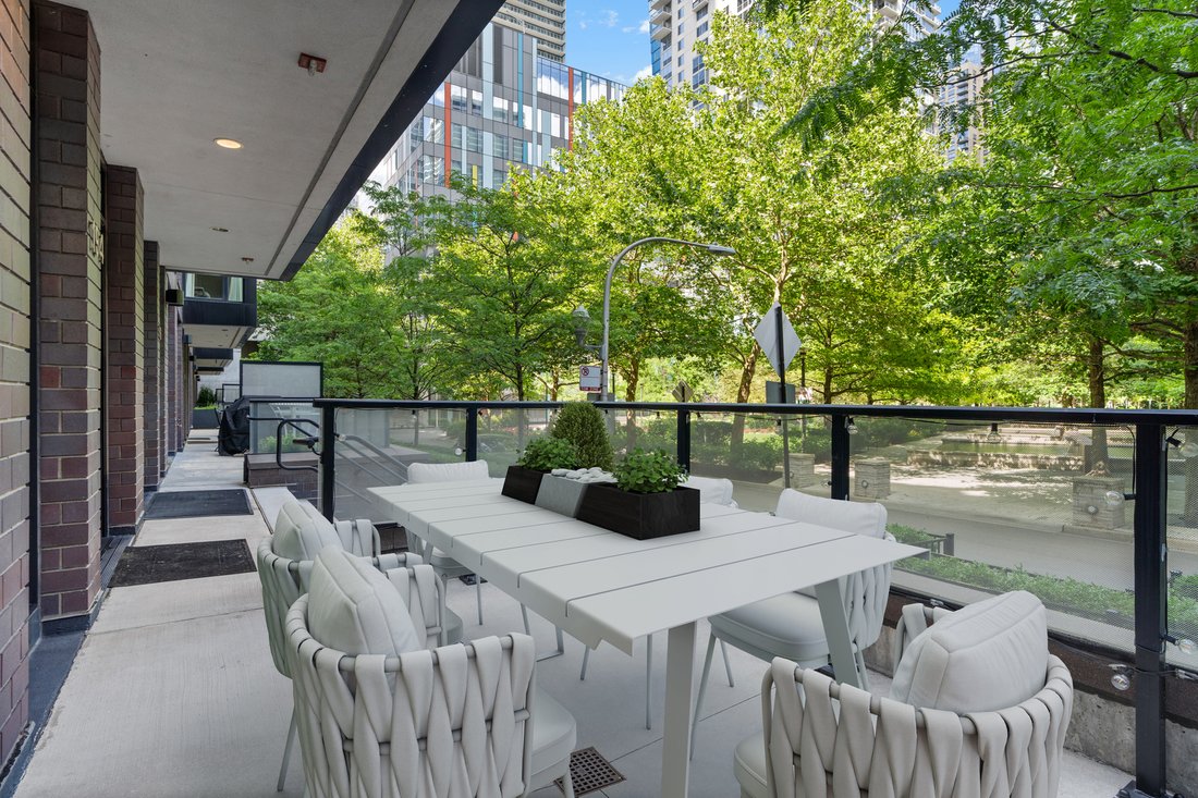 Condo in Chicago, Illinois, United States 4 - 18494662