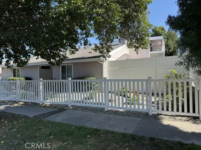 Los Angeles, California, United States 4 - 18493589