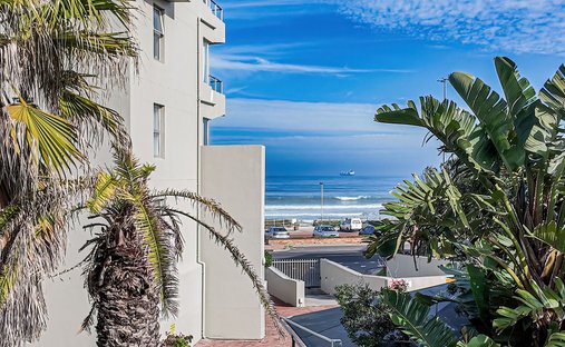 House in Bothasig, Cape Town, South Africa 1