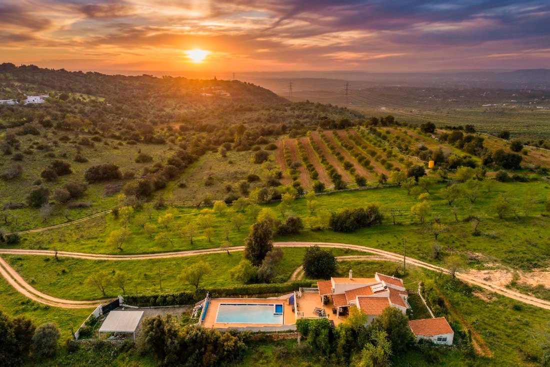 Villa in Praia dos Pescadores, Olhos de Agua, Portugal 2 - 17500880