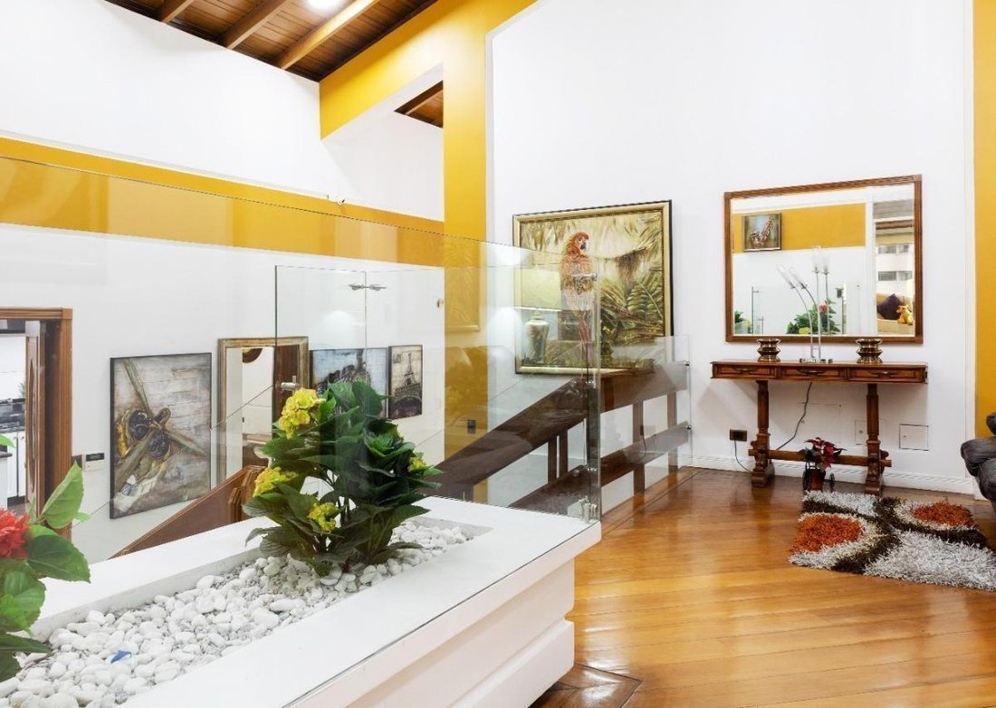 House in Quito, Pichincha, Ecuador 5 - 18492574