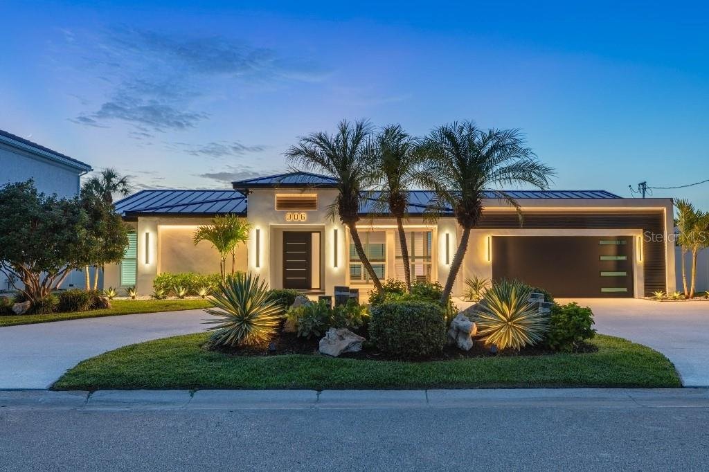 House in Largo, Florida, United States 1 - 18494475