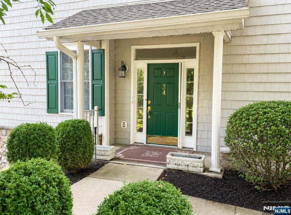 Condo in River Vale, New Jersey, United States 2 - 18492017