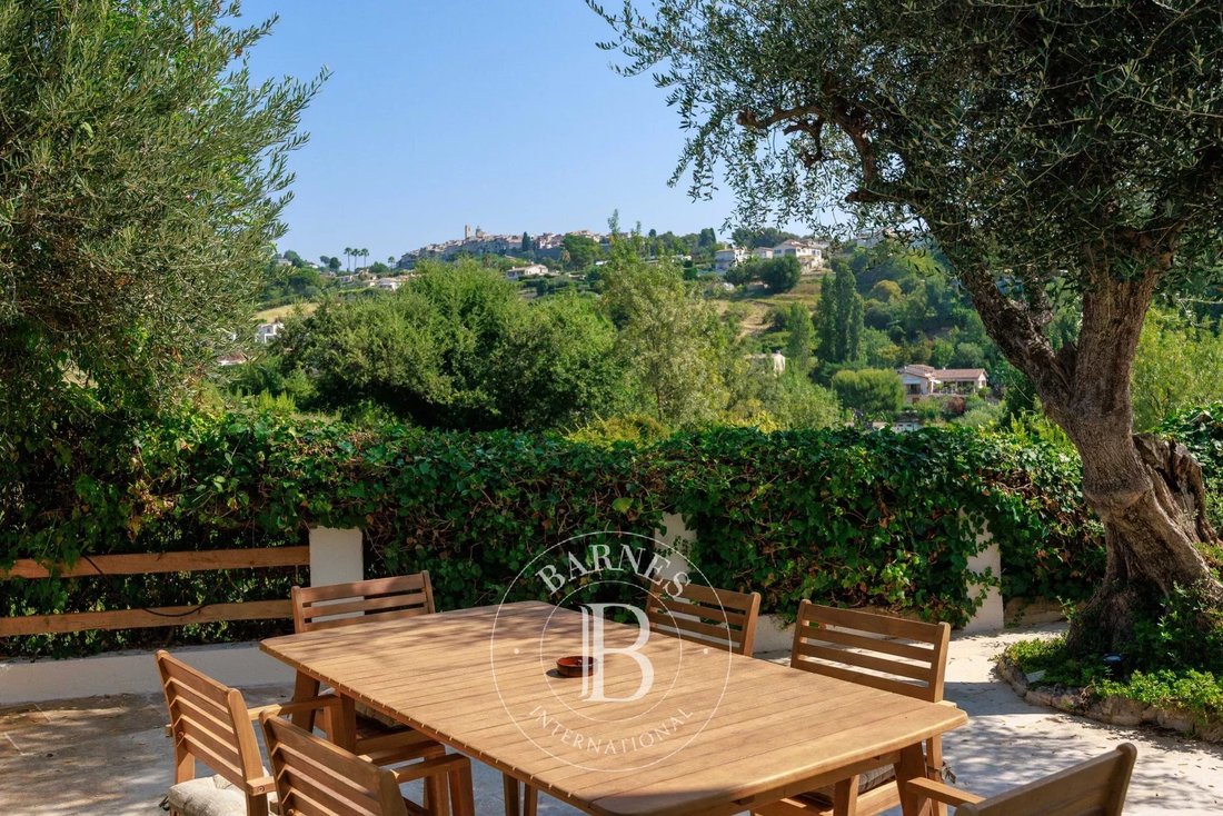 Villa in Saint-Paul-de-Vence, Provence-Alpes-Côte d'Azur, France 5 - 18495298