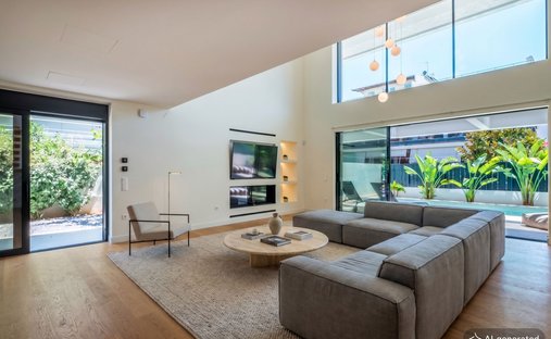 Apartment in Voula, Attica, Greece 1