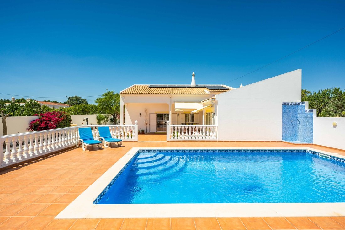 Villa in Paderne, Algarve, Portugal 1 - 18080702
