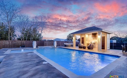 House in Marble Falls, Texas, United States 1