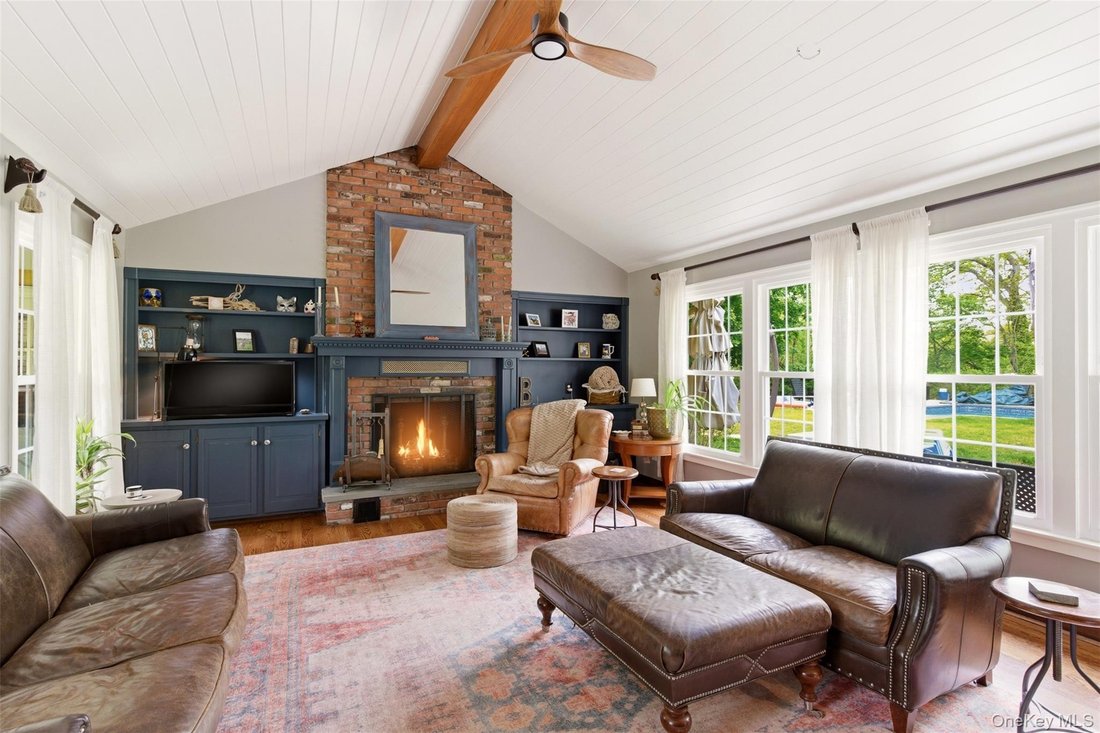 House in Halesite, New York, United States 1 - 17921414