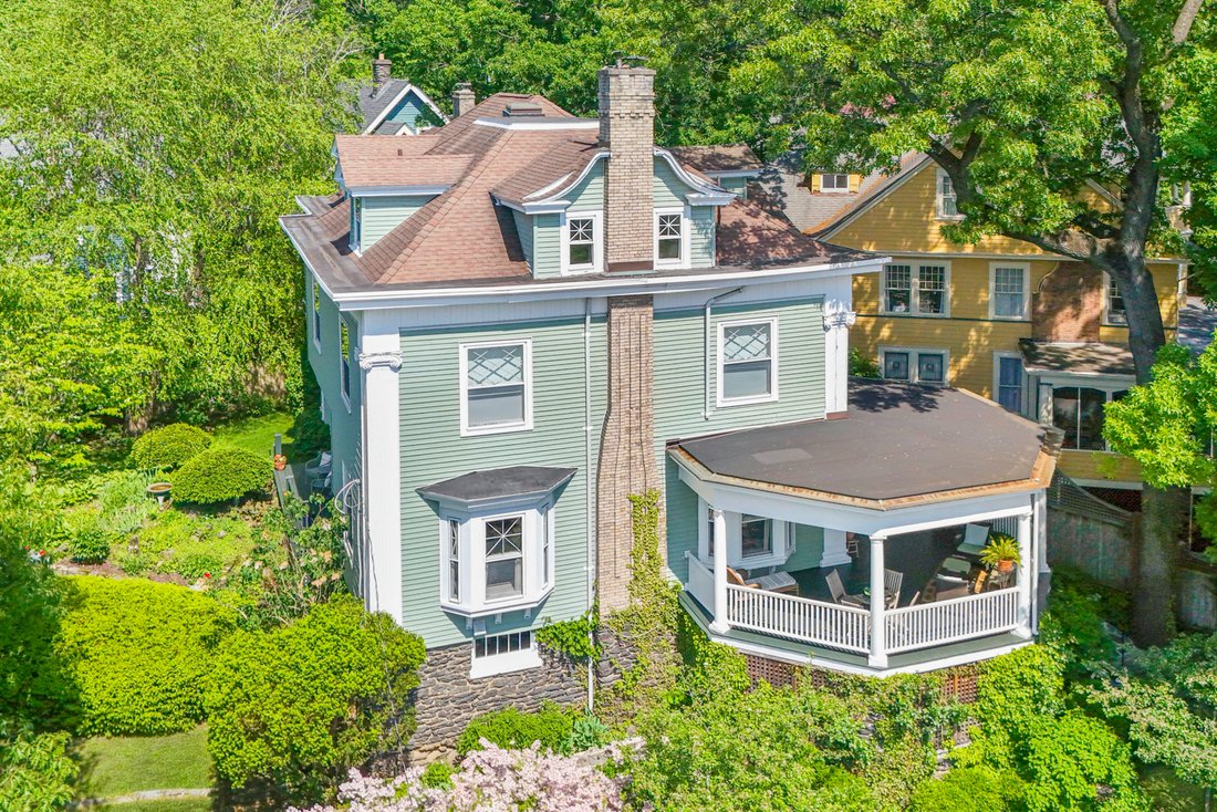 House in Yonkers, New York, United States 1 - 18027762