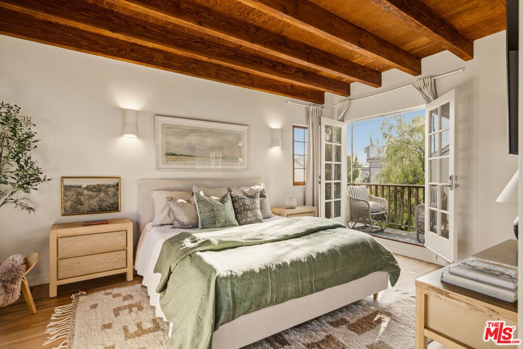House in Los Angeles, California, United States 3 - 18494448