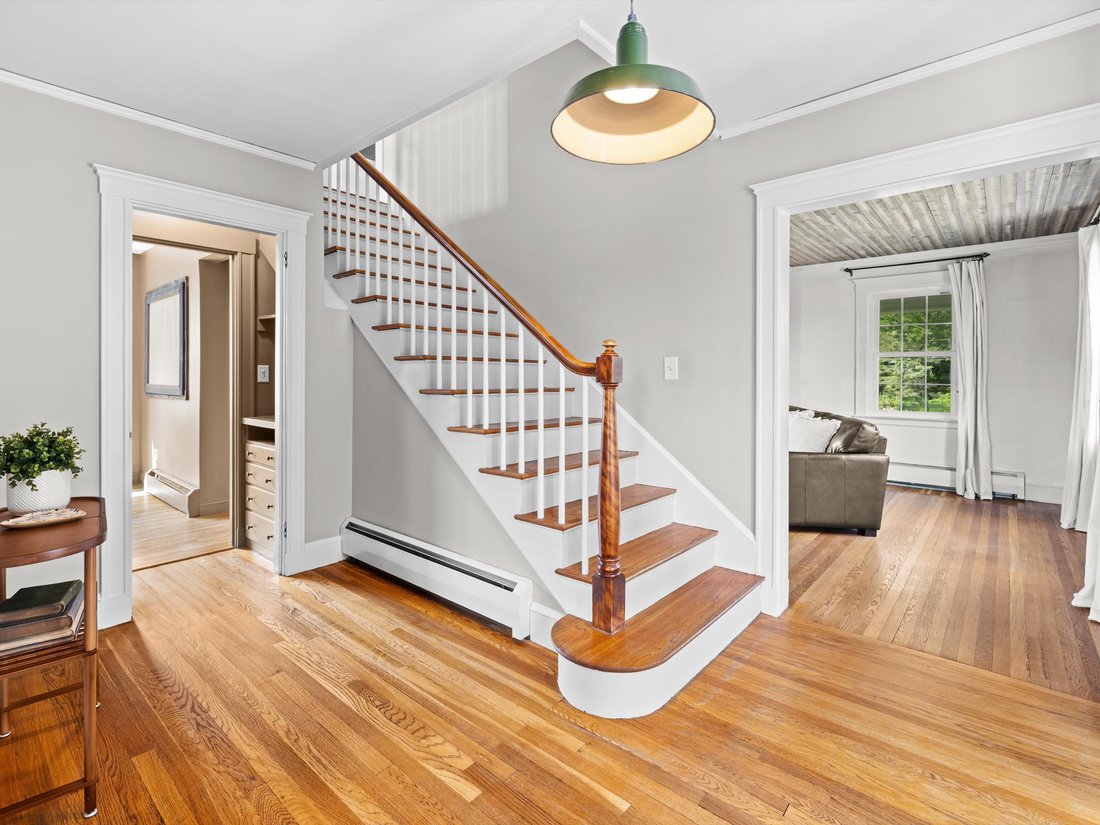 House in Westborough, Massachusetts, United States 4 - 18492240