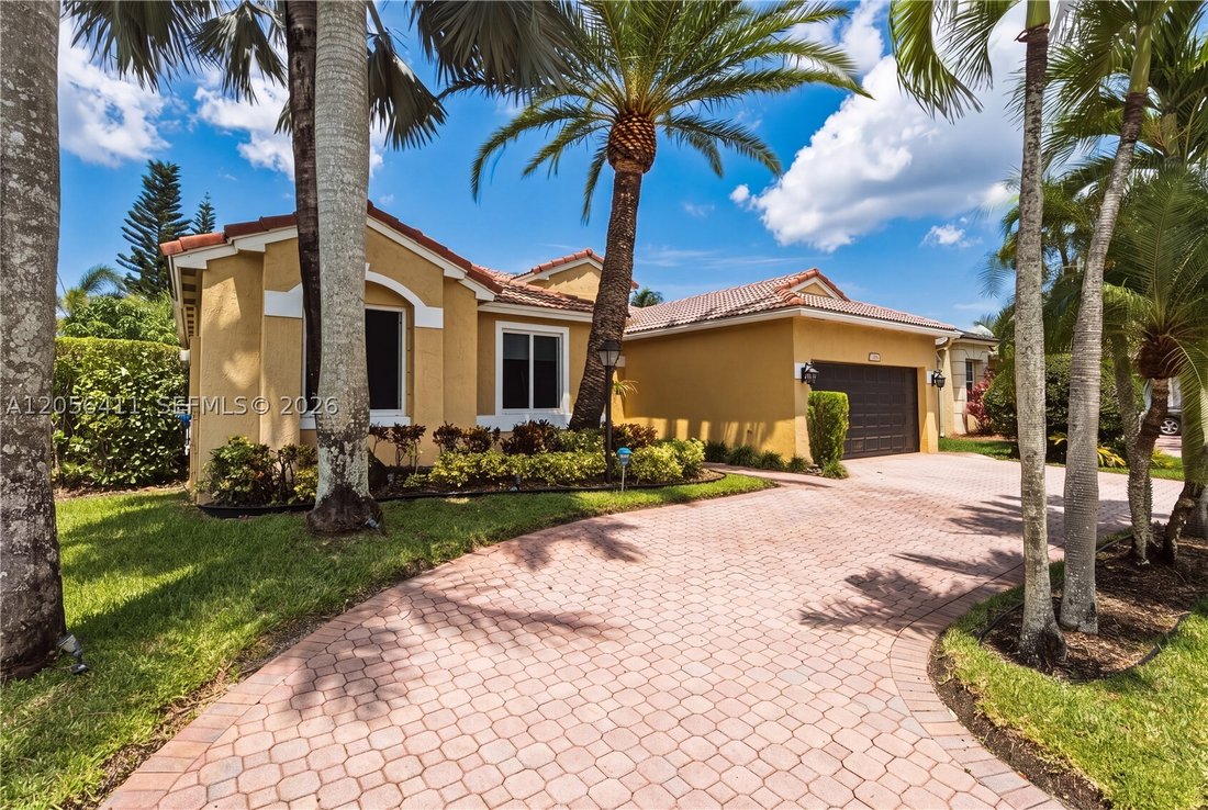 House in Pembroke Pines, Florida, United States 4 - 18494875