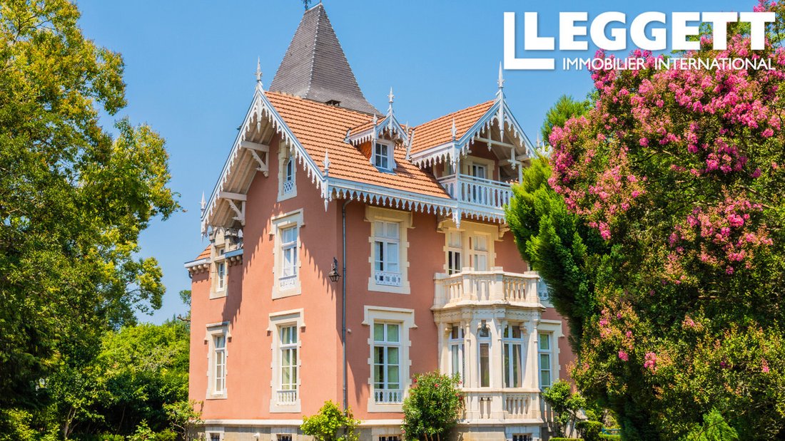 Villa in Salies-de-Bearn, Nouvelle-Aquitaine, France 1 - 18275346