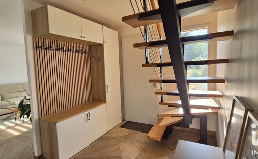 Maison à Presles-en-Brie, Île-de-France, France 1