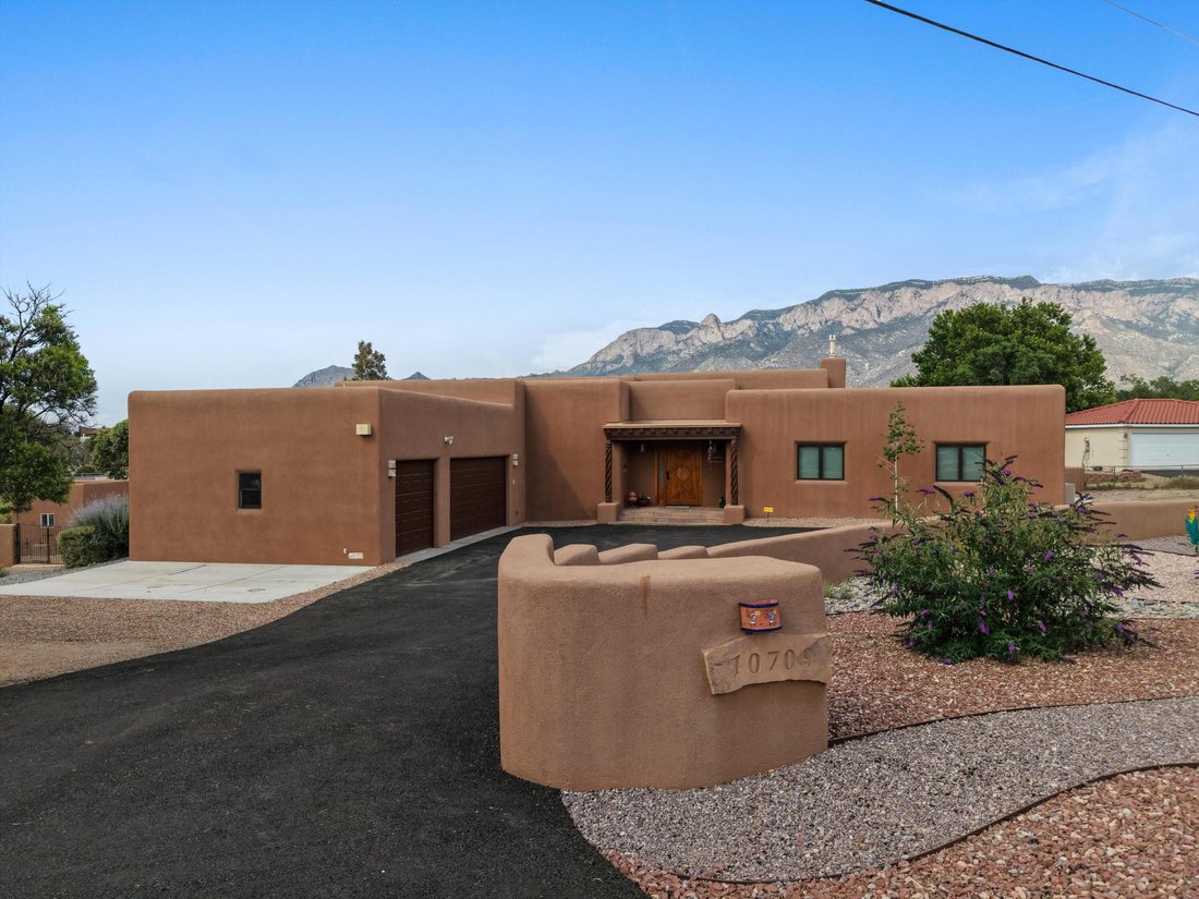 House in Albuquerque, New Mexico, United States 2 - 18494857