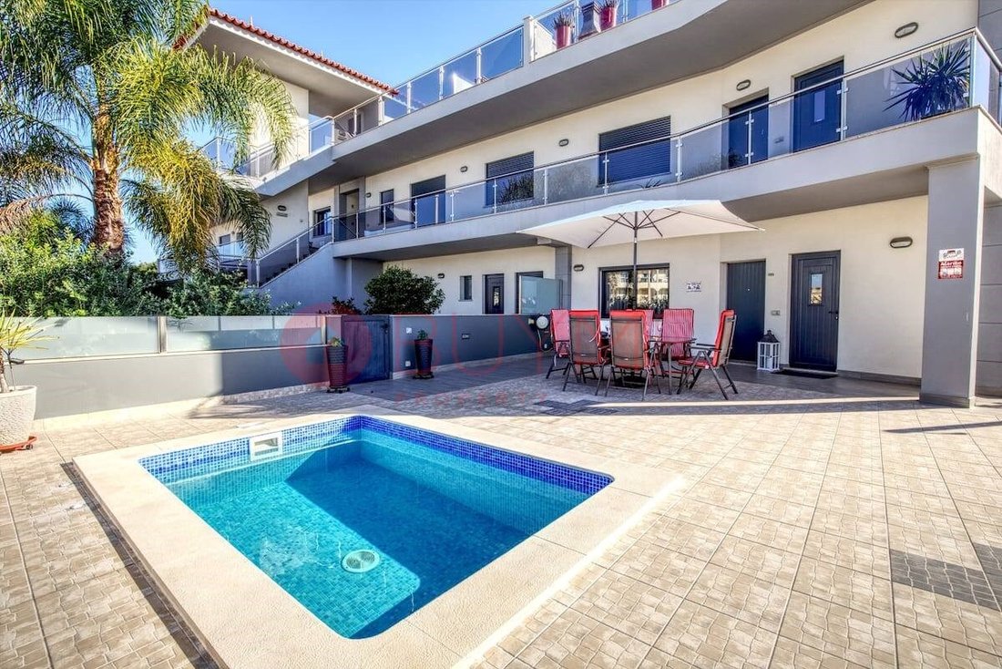 Appartement à Quarteira, Algarve, Portugal 1 - 18495212