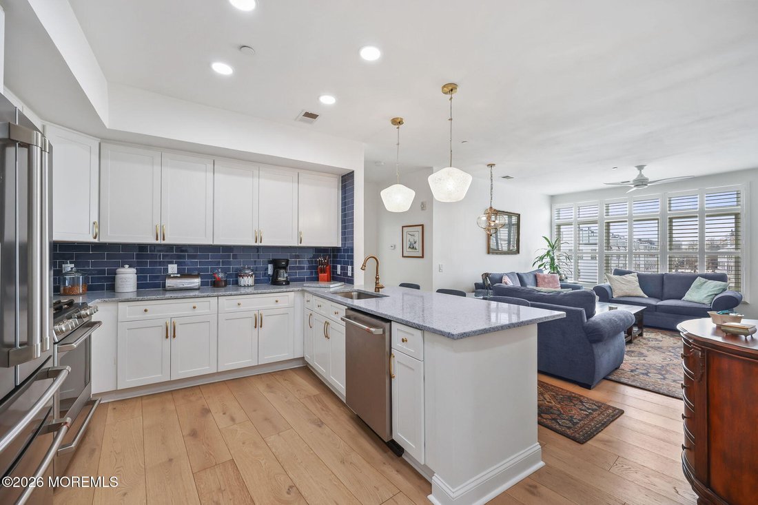 Condo in Asbury Park, New Jersey, United States 1 - 18493012
