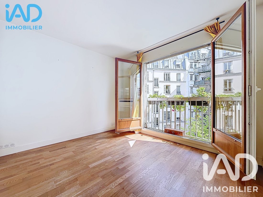 Apartment in Amiraux-Simplon-Poissonniers, Paris 18e Arrondissement, Paris 5 - 18495781