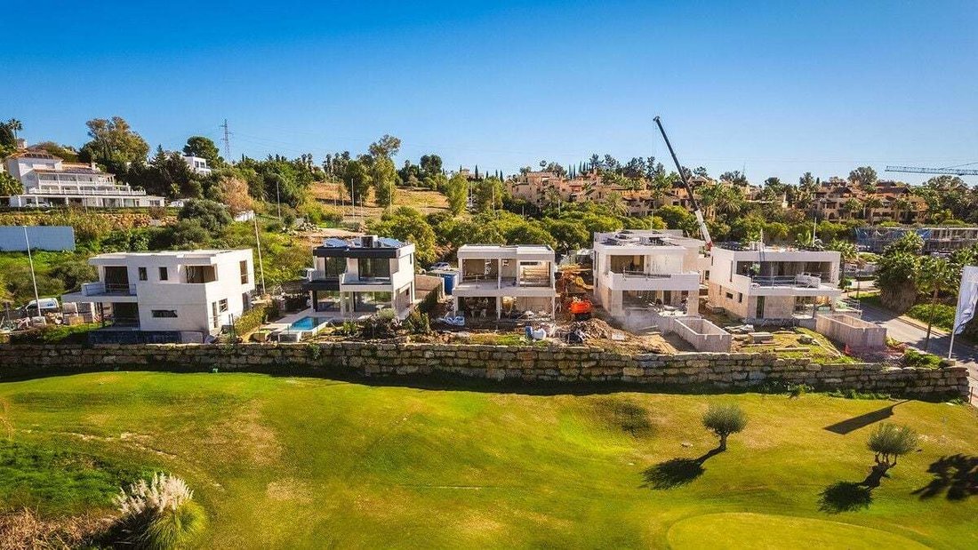Villa in Estepona, Andalusia, Spain 1 - 14587515