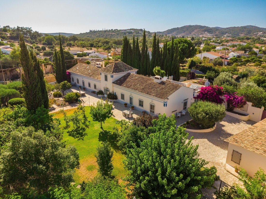 Sao Bras de Alportel, Algarve, Portugal 2 - 17387418